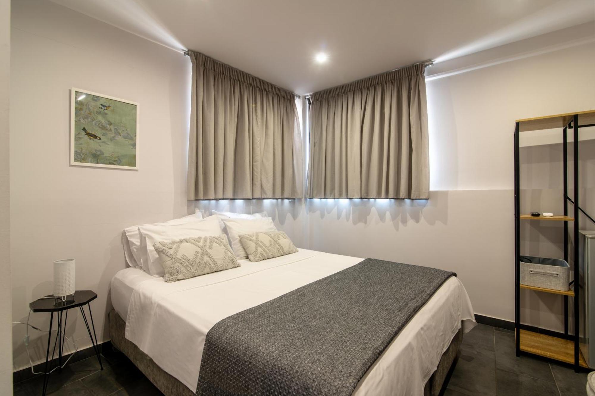Navitas House Апарт-отель