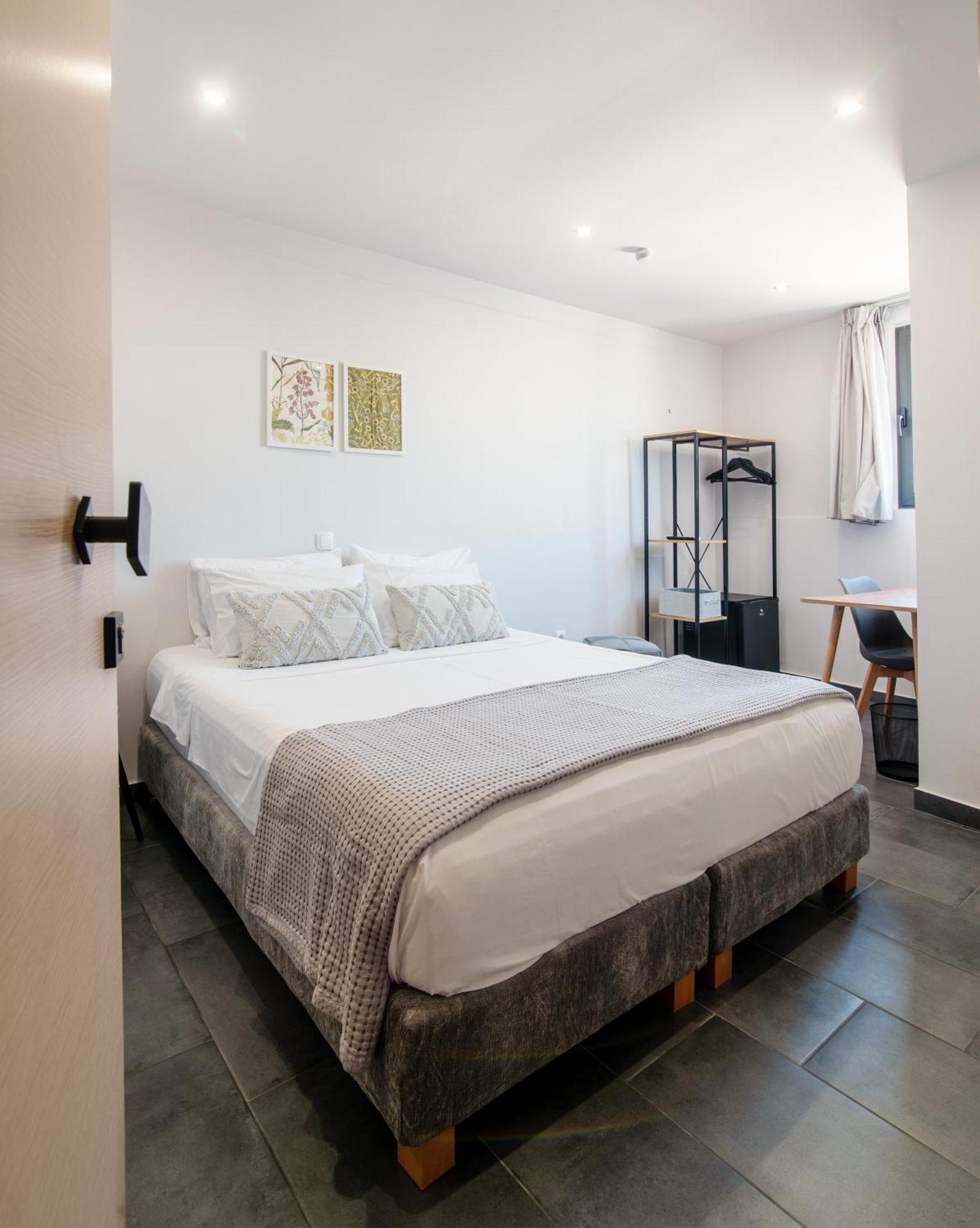 Navitas House Aparthotel Atene